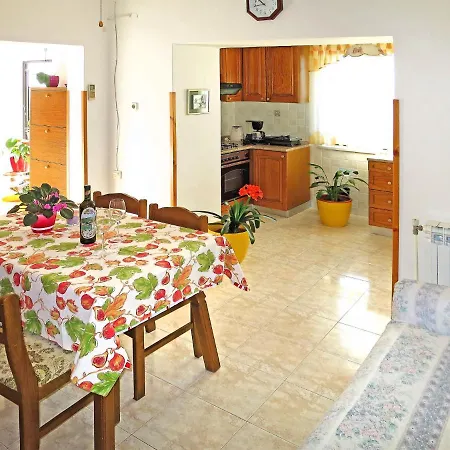 Apartment Rosa - Lbn380 By Interhome Krnica